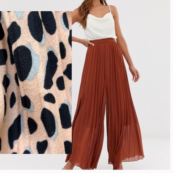 Soho Apparel Pants - Soho Apparel Pleated Wide Legged Leopard Pants